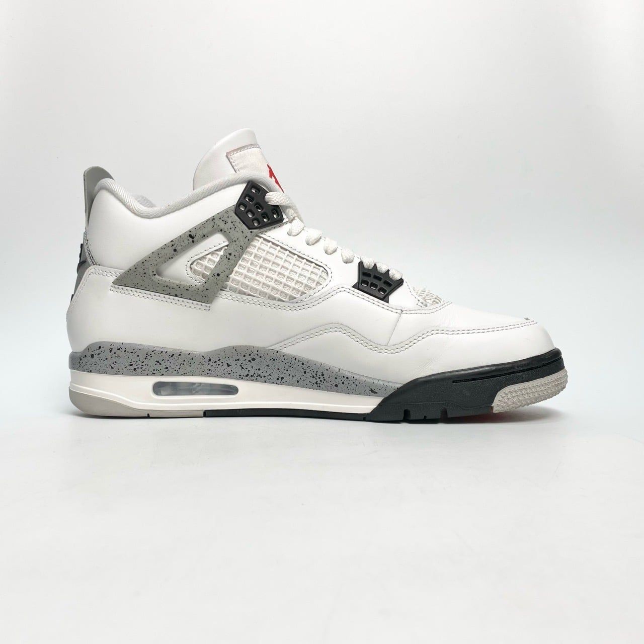  NIKE AIR JORDAN 4 RETRO WHITE CEMENT FV5029-100 