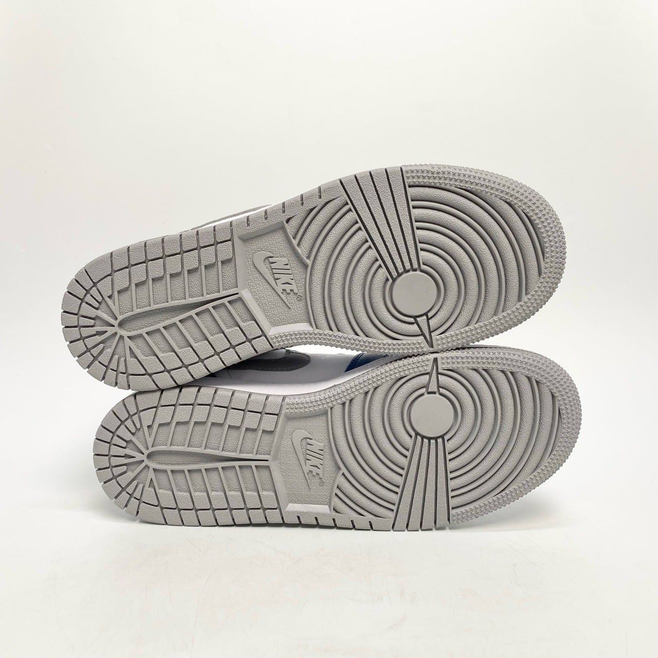  NIKE AIR JORDAN 1 LOW GS TRUE BLUE CEMENT 553560-412 