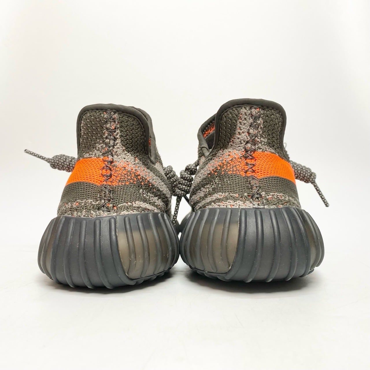  ADIDAS YEEZY BOOST 350 V2 CARBON BELUGA HQ7045 