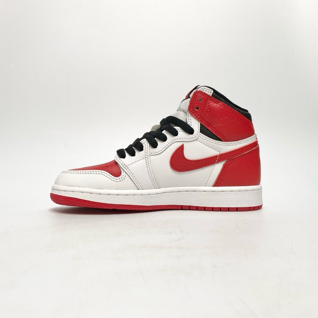  NIKE AIR JORDAN 1 RETRO HIGH OG HERITAGE 575441-161 