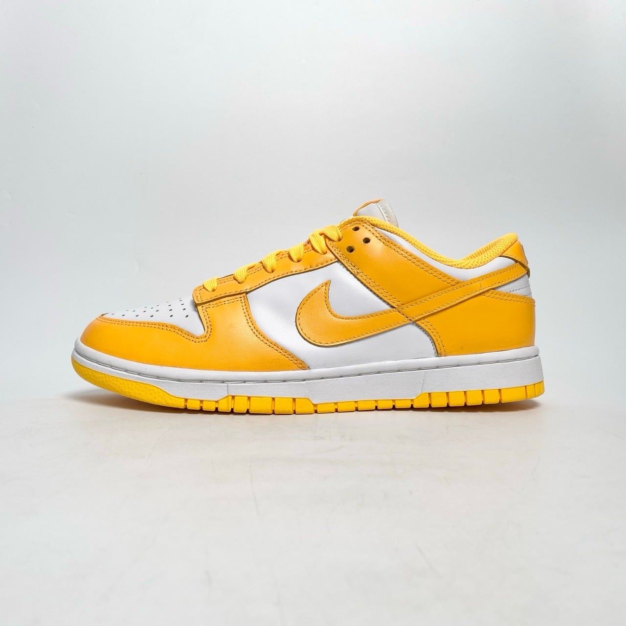  NIKE WMNS DUNK LOW LASER ORANGE DD1503-800 
