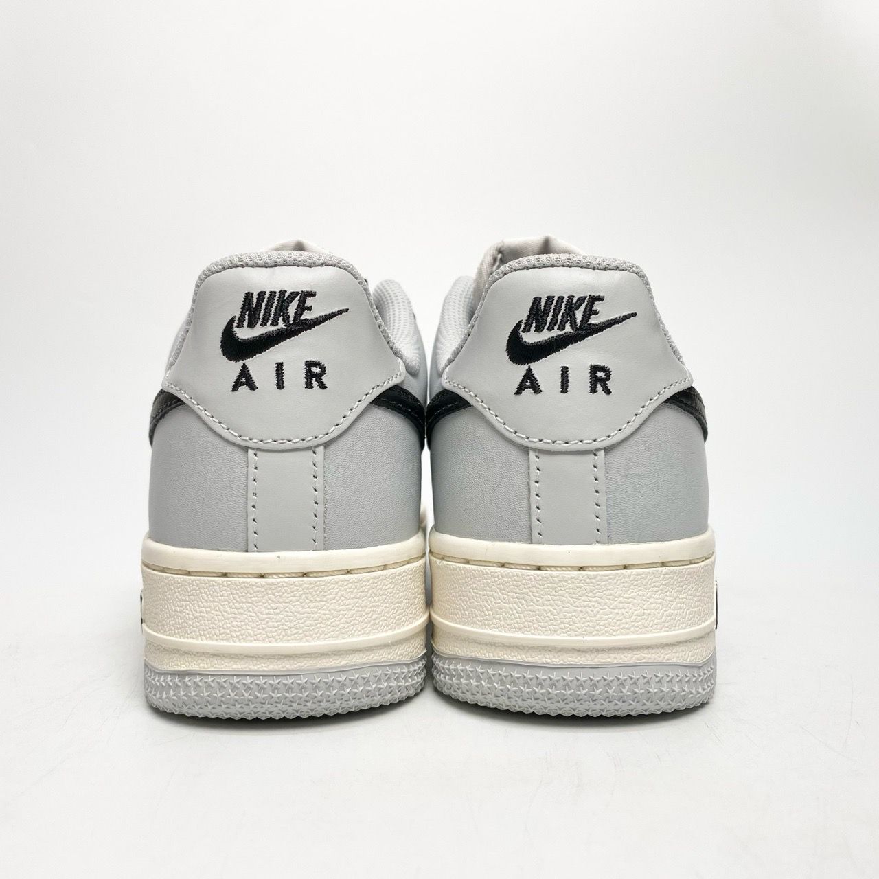  NIKE AIR FORCE 1 LOW ANNIVERSARY EDITION NIKE BY YOU - DO7417-991 