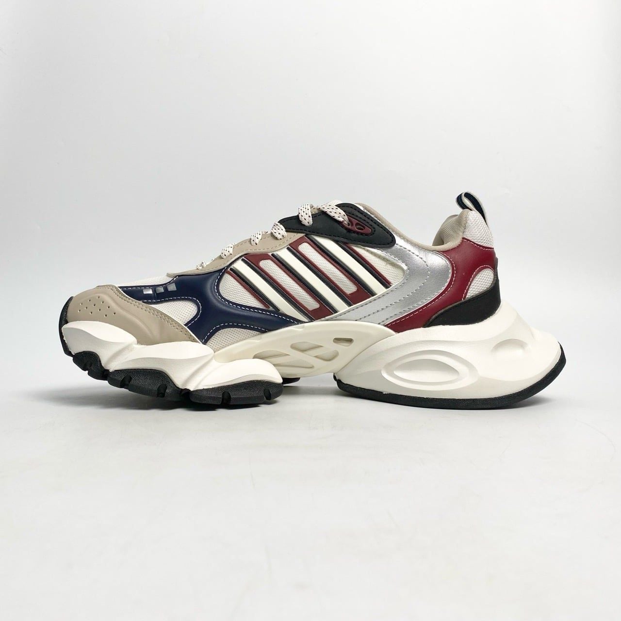  GIÀY ADIDAS XLG RUNNER BEIGE NAVY RED IH0432 