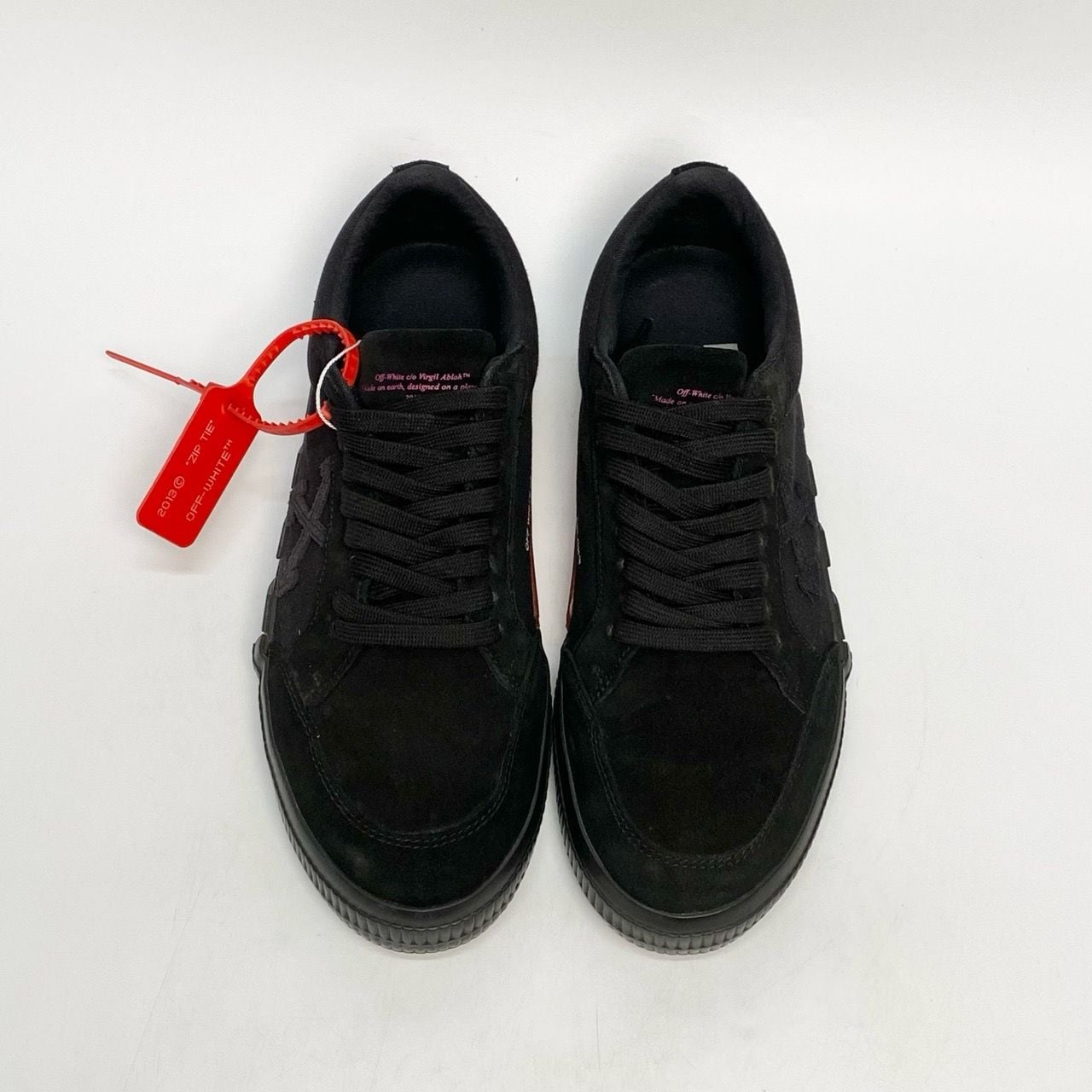  OFF-WHITE VULC LOW BLACK OMIA085R20 C210501010 