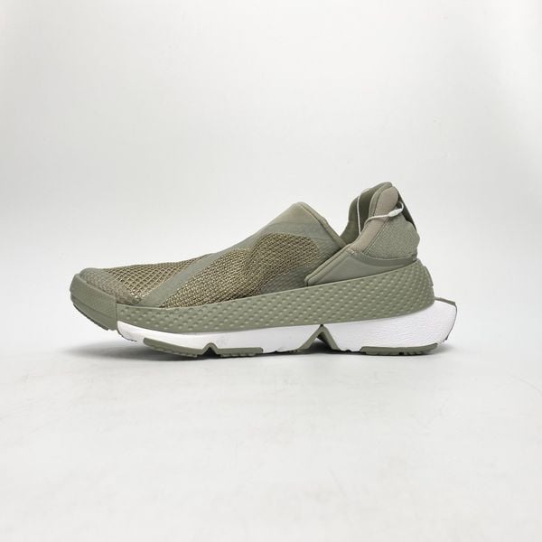  NIKE GO FLYEASE ARMY GREEN WHITE DR5540-300 