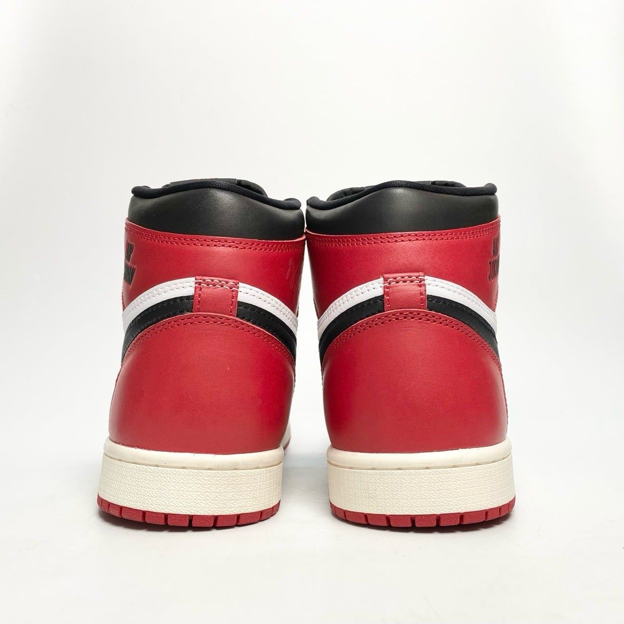  NIKE AIR JORDAN 1 RETRO HIGH OG BLACK TOE REIMAGINED DZ5485-106 