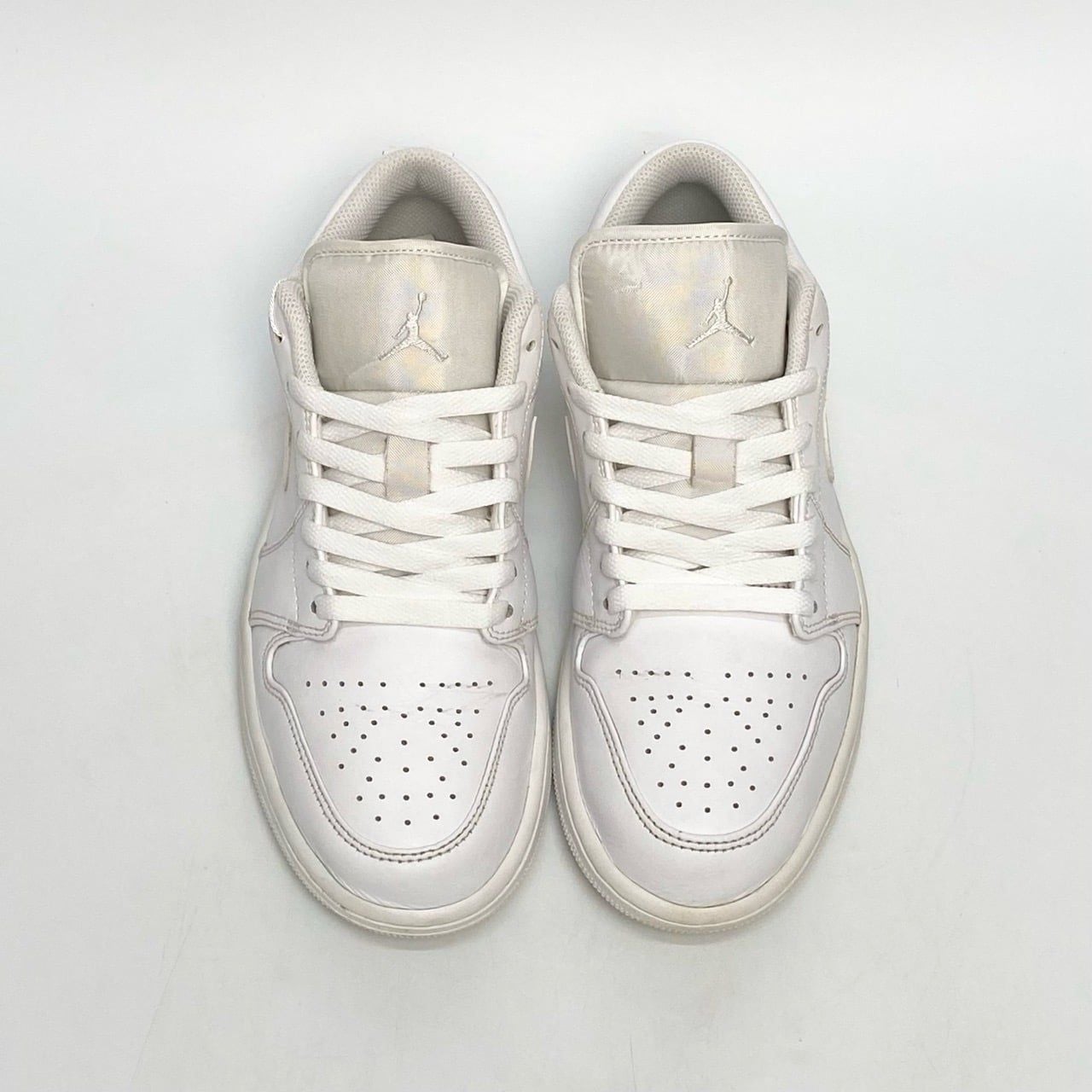  NIKE AIR JORDAN 1 LOW TRIPLE WHITE 553558-136 