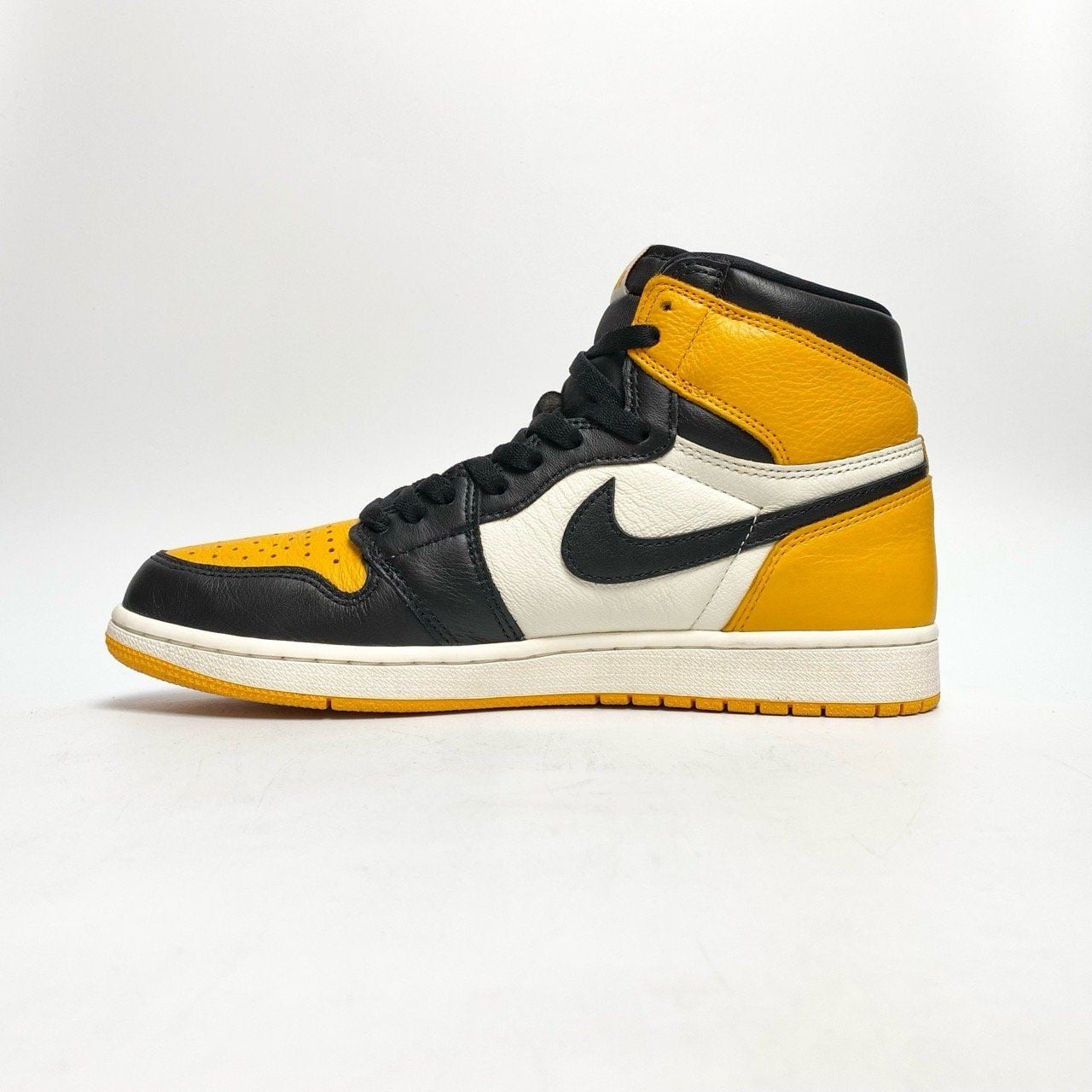  NIKE AIR JORDAN 1 RETRO HIGH OG TAXI 555088-711 