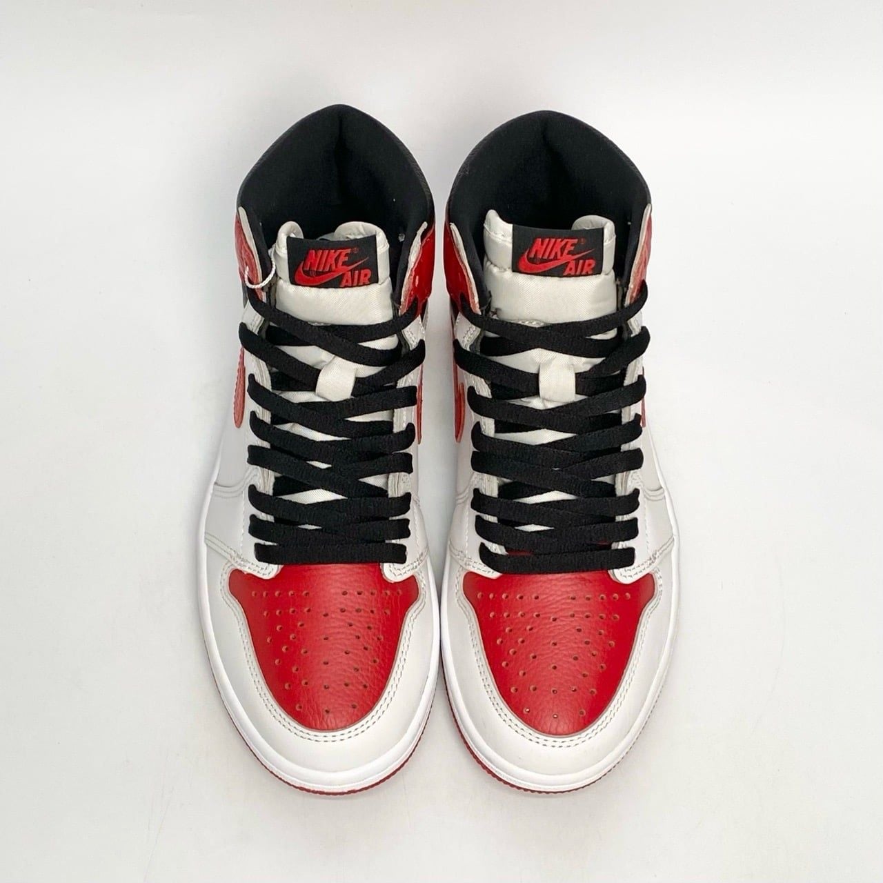  NIKE AIR JORDAN 1 RETRO HIGH OG HERITAGE 555088-161 
