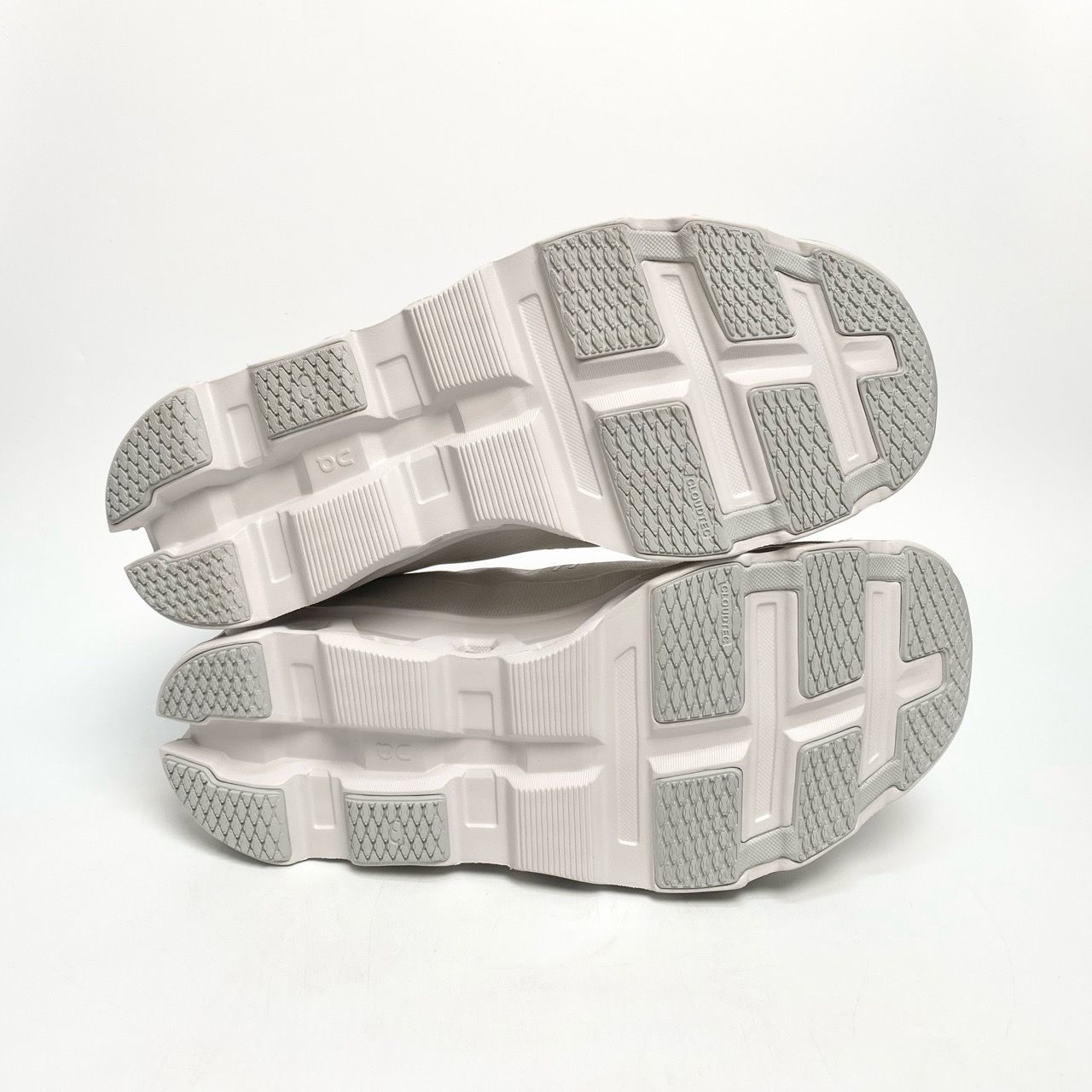  ON CLOUDMONSTER 2 SAND FROST 3ME10120838 