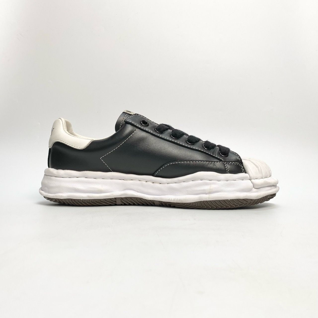  MAISON MIHARA YASUHIRO TRAINERS BLAKEY LOW BLACK A06FW702 