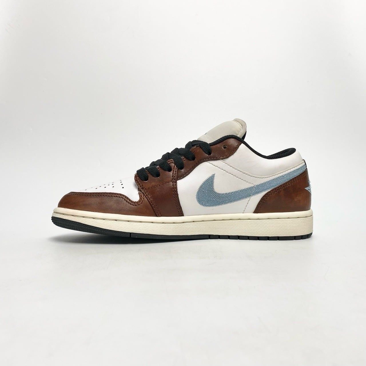  NIKE AIR JORDAN 1 RETRO LOW SE BROWN BLUE FQ7832-142 