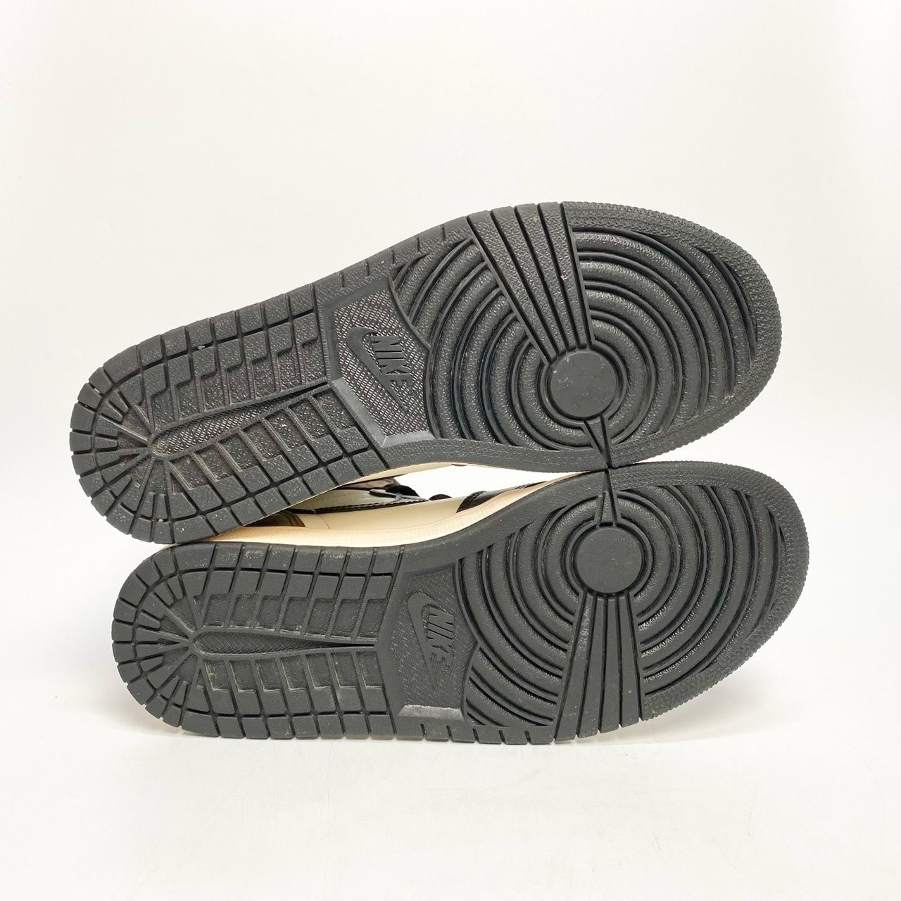  NIKE AIR JORDAN 1 RETRO HIGH OG DARK MOCHA 555088-105 