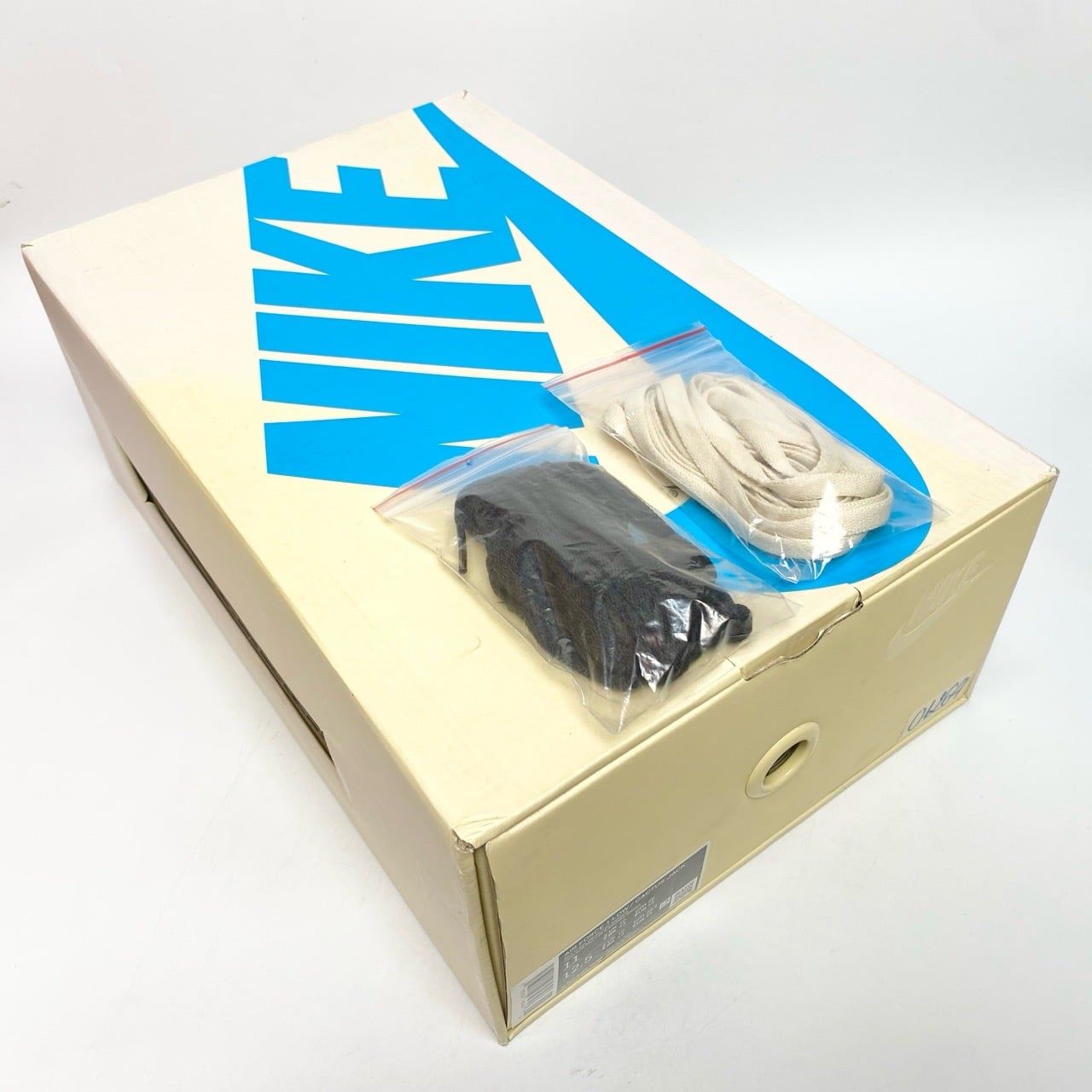  NIKE AIR FORCE 1 TRAVIS SCOTT CACTUS JACK CN2405-900 