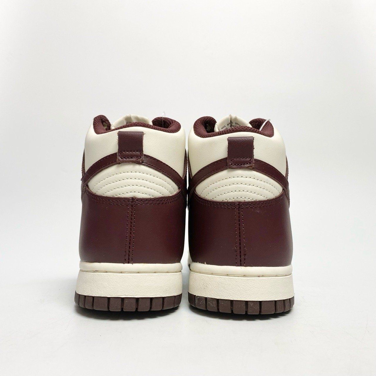  DUNK HIGH BURGUNDY CRUSH (W) DD1869-601 