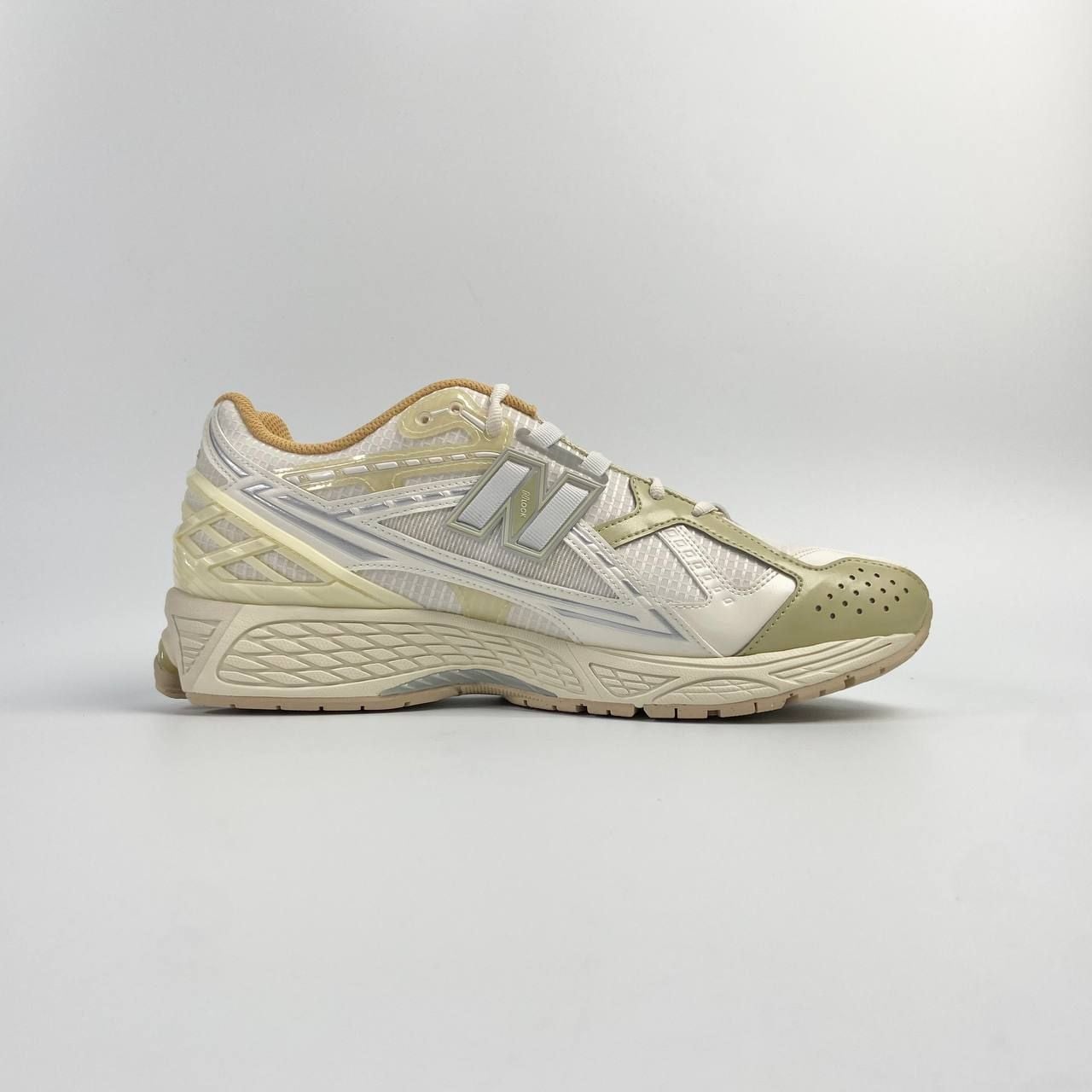  NEW BALANCE 1906R LUNAR MỚI YEAR CREAM M1906NLY 