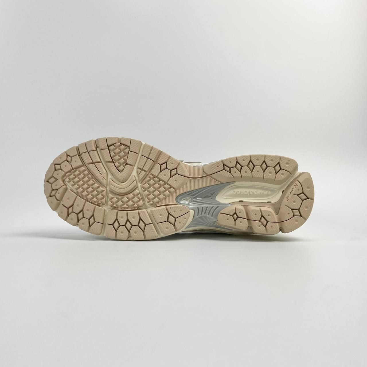  NEW BALANCE 1906R LUNAR MỚI YEAR CREAM M1906NLY 