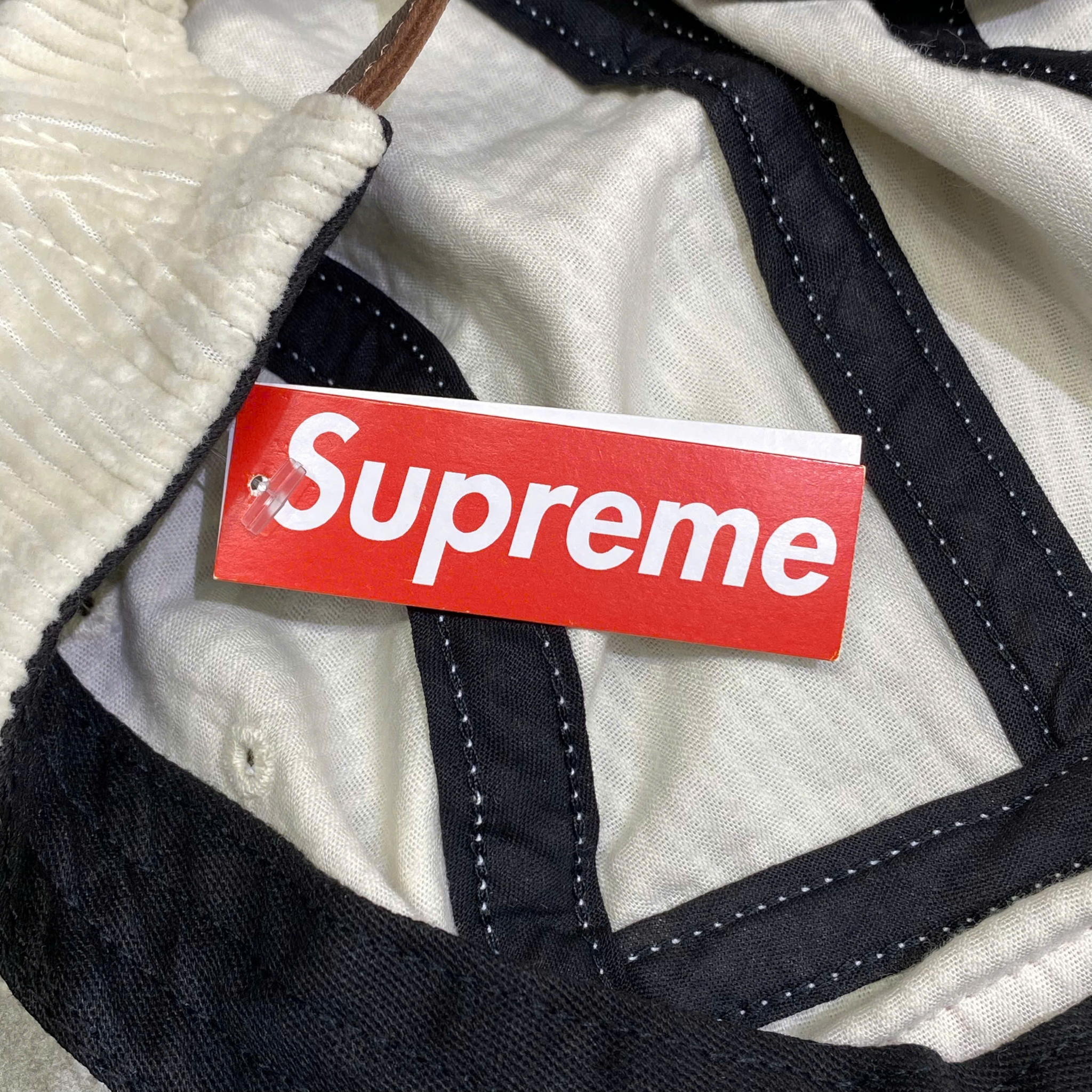  SUPREME CORDUROY CAMP CAP (FW22) 