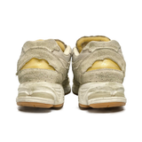  NEW BALANCE 2002R PROTECTION PACK DISTRESSED M2002RDG 