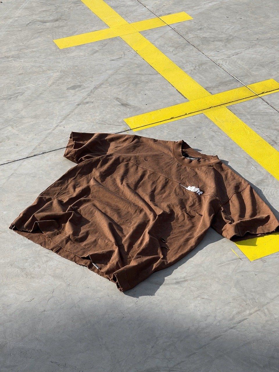  EMBROIDERED LOGO WASHED T-SHIRT 