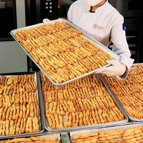 Crispy Twisted Cookies Mini - Bánh Xoắn Đường Mini