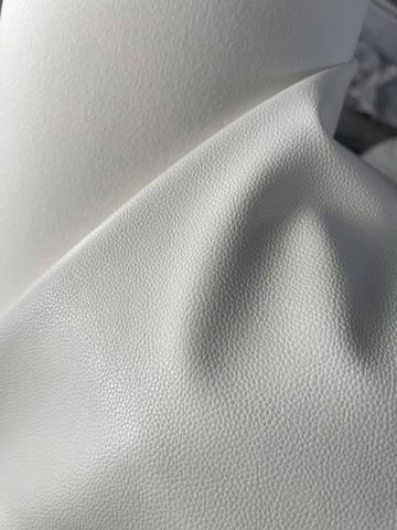 Da PU mềm 0.8mm -handfeel mềm mại dùng cho sản xuất giày dép, túi xách và phụ kiện thời trang