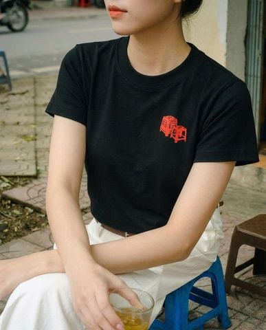  Áo Thun Chồng Ghế 