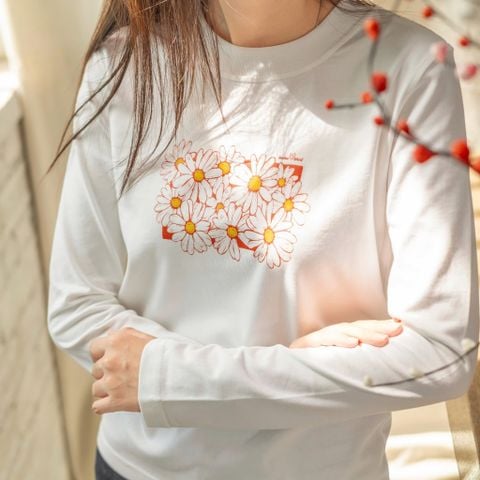  Daisy Long Sleeve T-shirt 