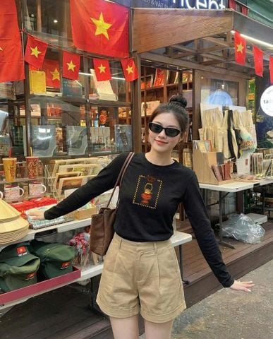  Áo Thun Tay Dài Đèn Dầu 
