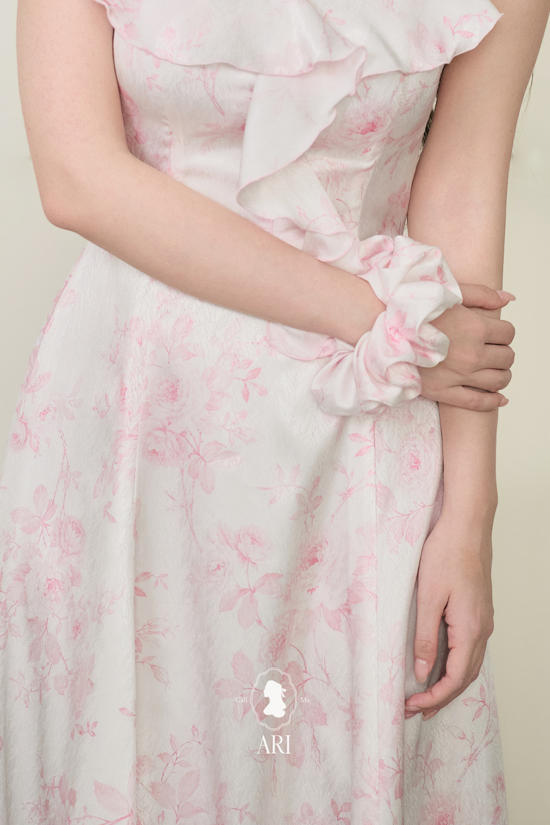  R&S PETAL KISS SCRUNCHIES 