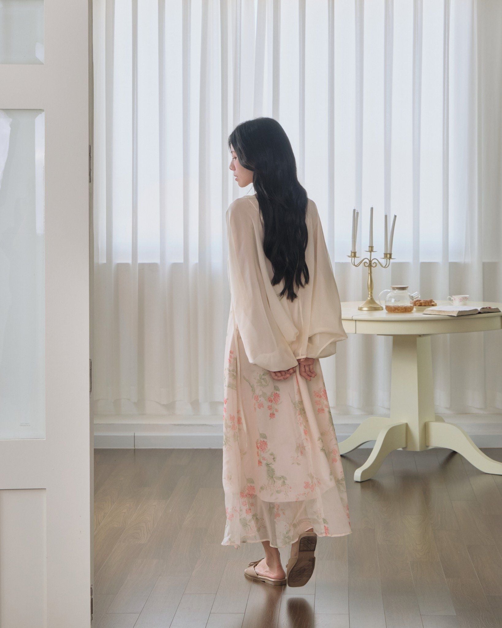  BUTTERFLY CARDIGAN - BEIGE 