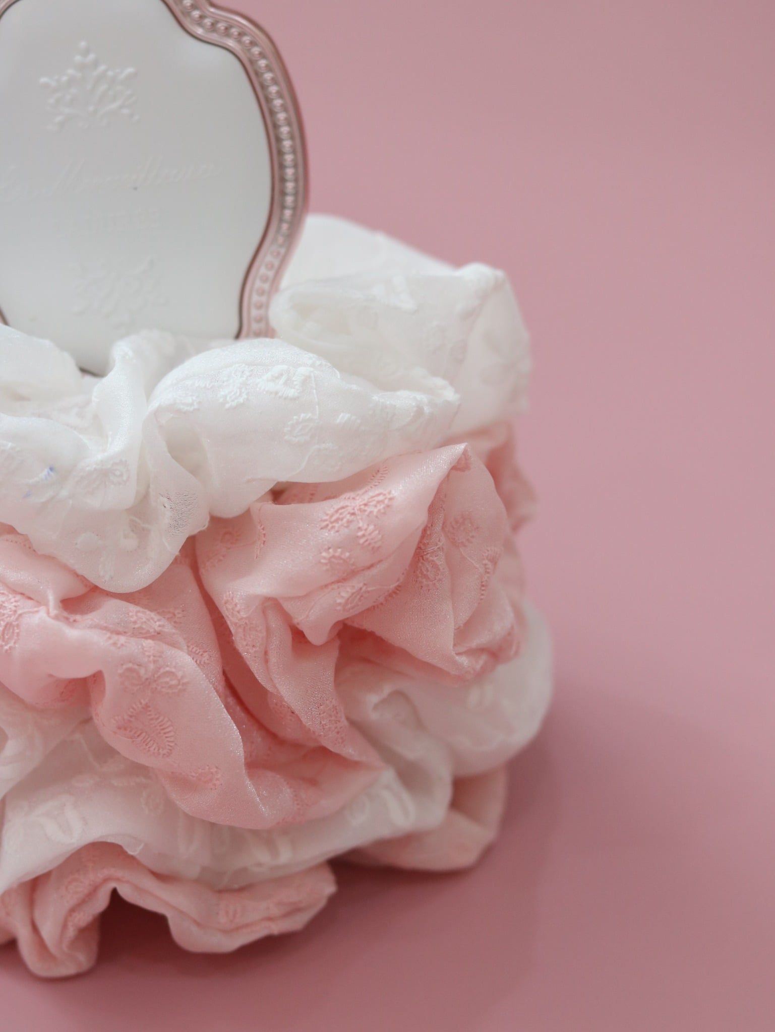  ORGANZA SCRUNCHIES 