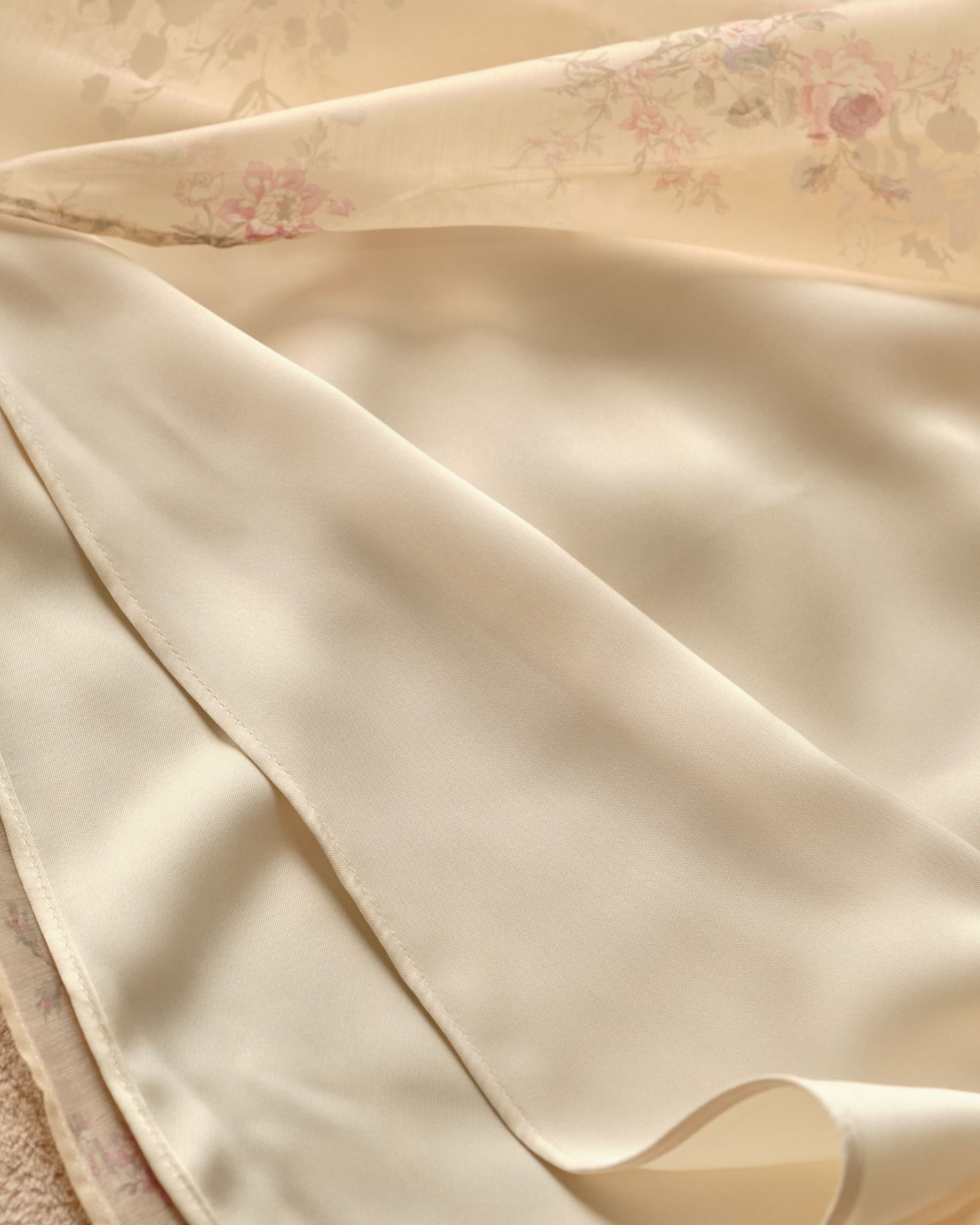  ÁO DÀI TƠ MỘC 26 