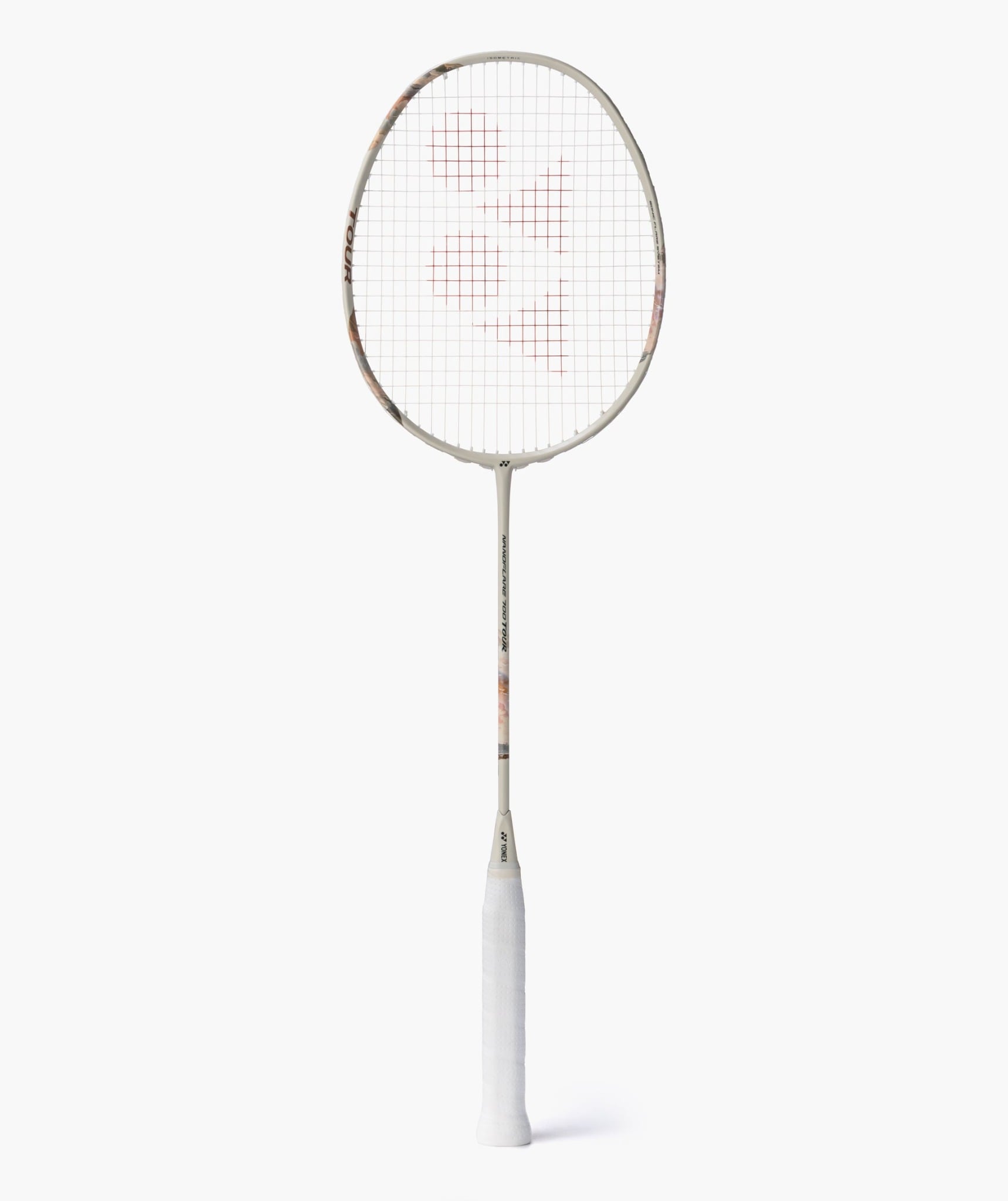 Vợt cầu lông Yonex Nanoflare 700 Tour 2026 màu be kem toàn thân, dây trắng, logo YY đỏ trên mặt lưới, cán quấn trắng, họa tiết cam hồng nhạt ở hai bên khung