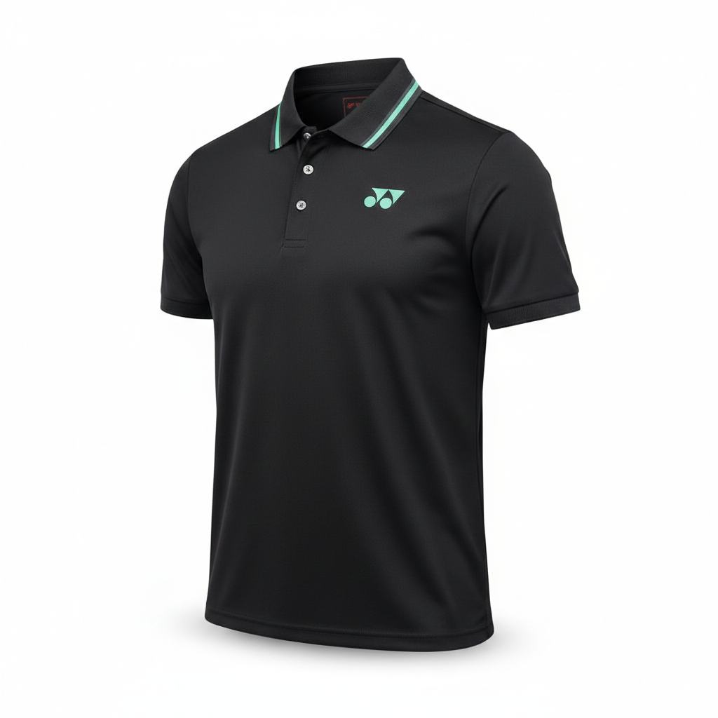 Áo cầu lông polo Yonex TPM3258 màu Jet Black đen trơn, cổ bẻ có viền kẻ mảnh màu xanh mint, khuy cài, logo Yonex xanh mint ở ngực
