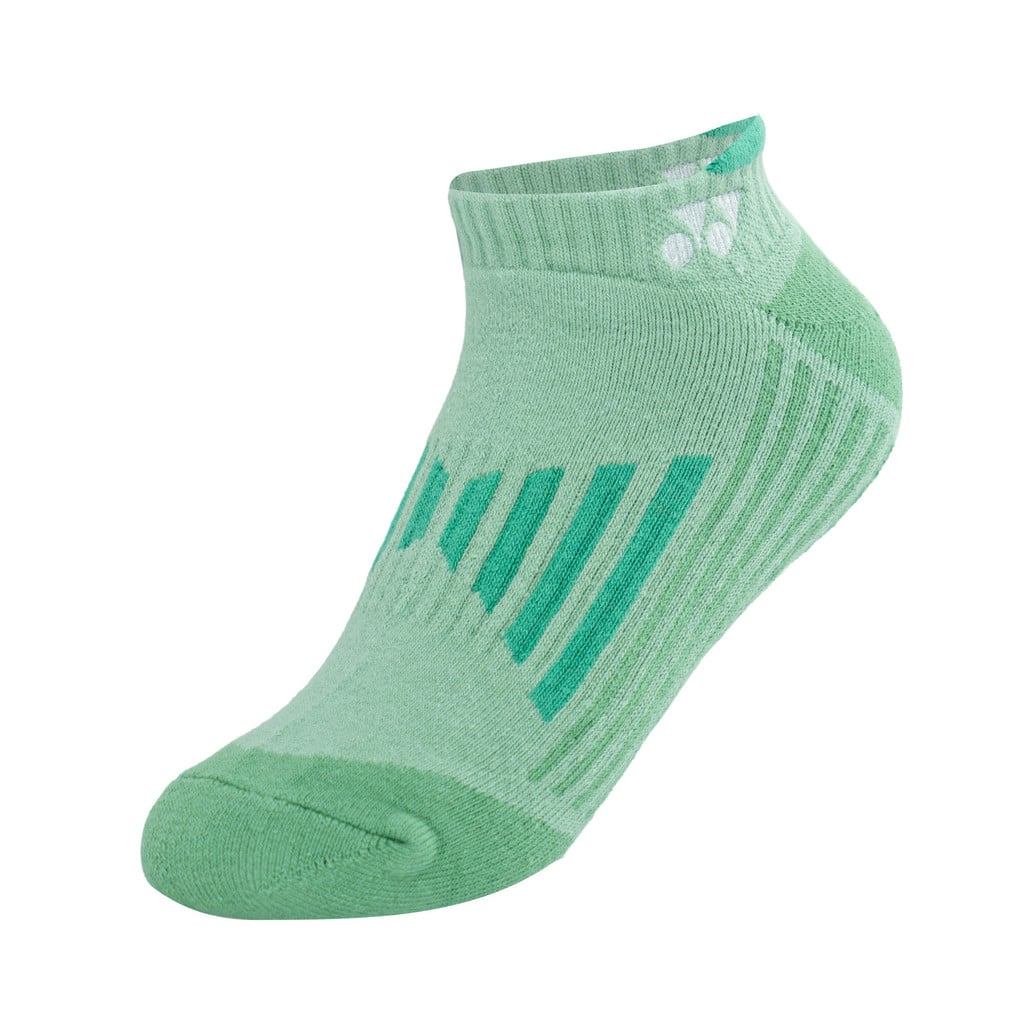 Vớ cầu lông Yonex SKSL05104MP8 cổ thấp 5cm màu xanh mint, có các vạch nén màu xanh lá đậm ở vùng vòm bàn chân, mũi và gót dệt dày, logo Yonex trắng ở mắt cá