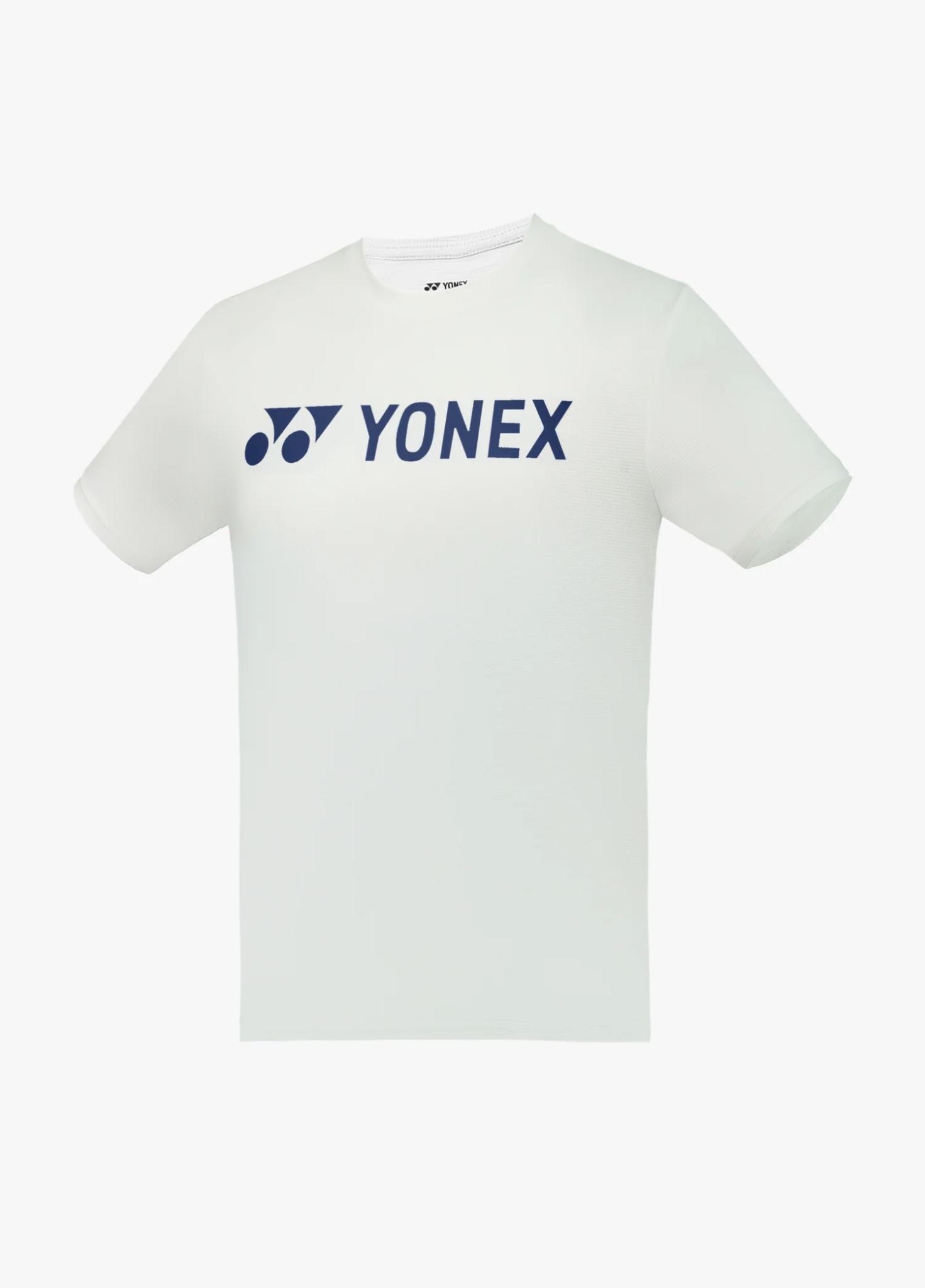 Áo cầu lông Yonex TRM3502 màu trắng trơn, logo YONEX chữ lớn màu xanh navy in ngang ngực, cổ tròn, không họa tiết
