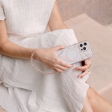  Dây đeo tay điện thoại UNIQ COEHL CANDY GEM 