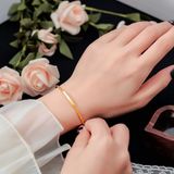  Vòng tay trơn bản vuông chất liệu titan không rỉ VT69 