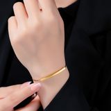  Lắc tay Unisex Titan SST Official Store Dây rút mặt khắc chữ Lover Dream Không Đen Gỉ LT73 