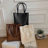  Túi Tote Da PU Tối Giản Với Thiết Kế Trơn 