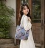  Túi Tote Canvas Với Họa Tiết Thêu Nổi 