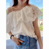  Áo Sơ Mi Trắng Lệch Vai 