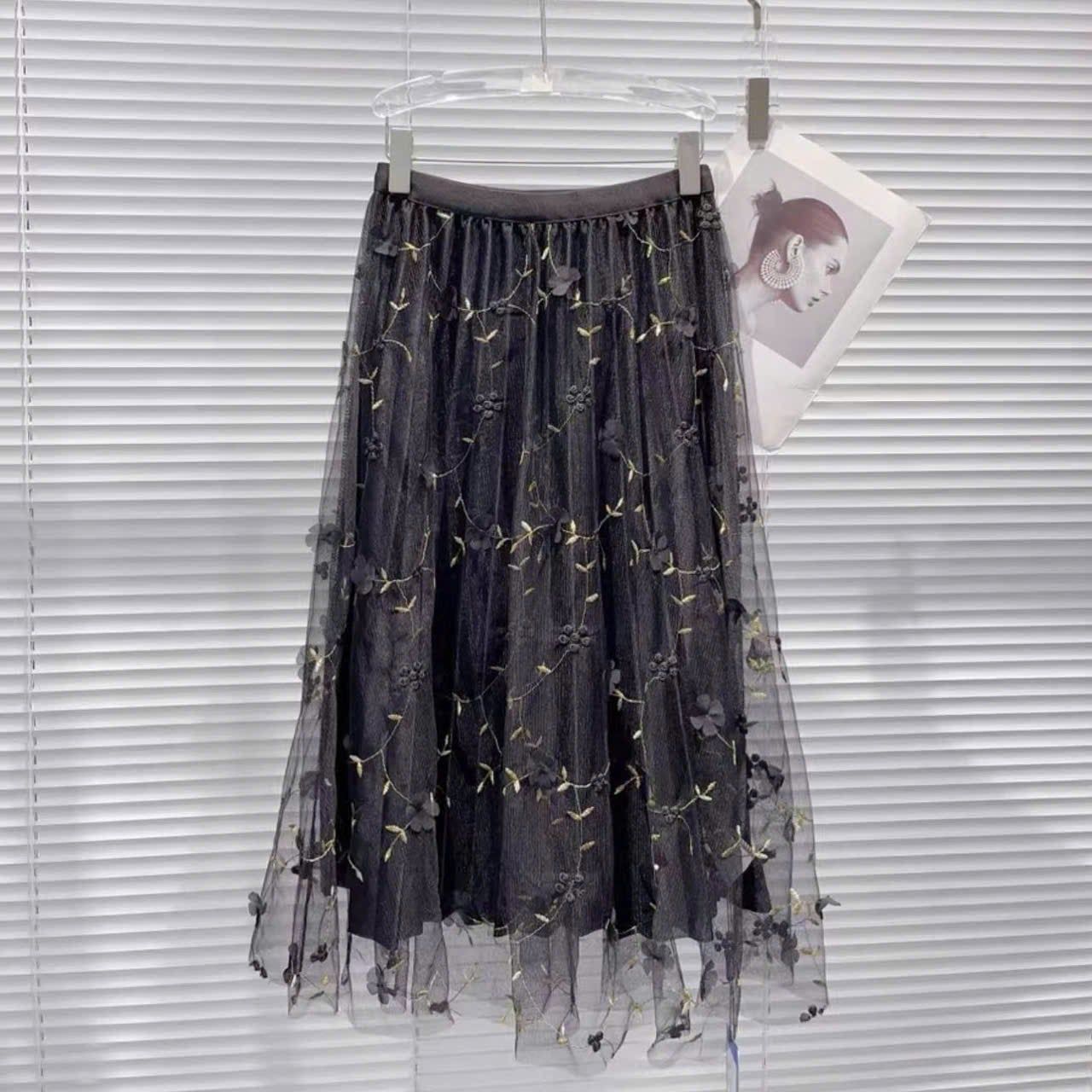  Chân Váy Ren Lưới Hoạ Tiết Hoa 