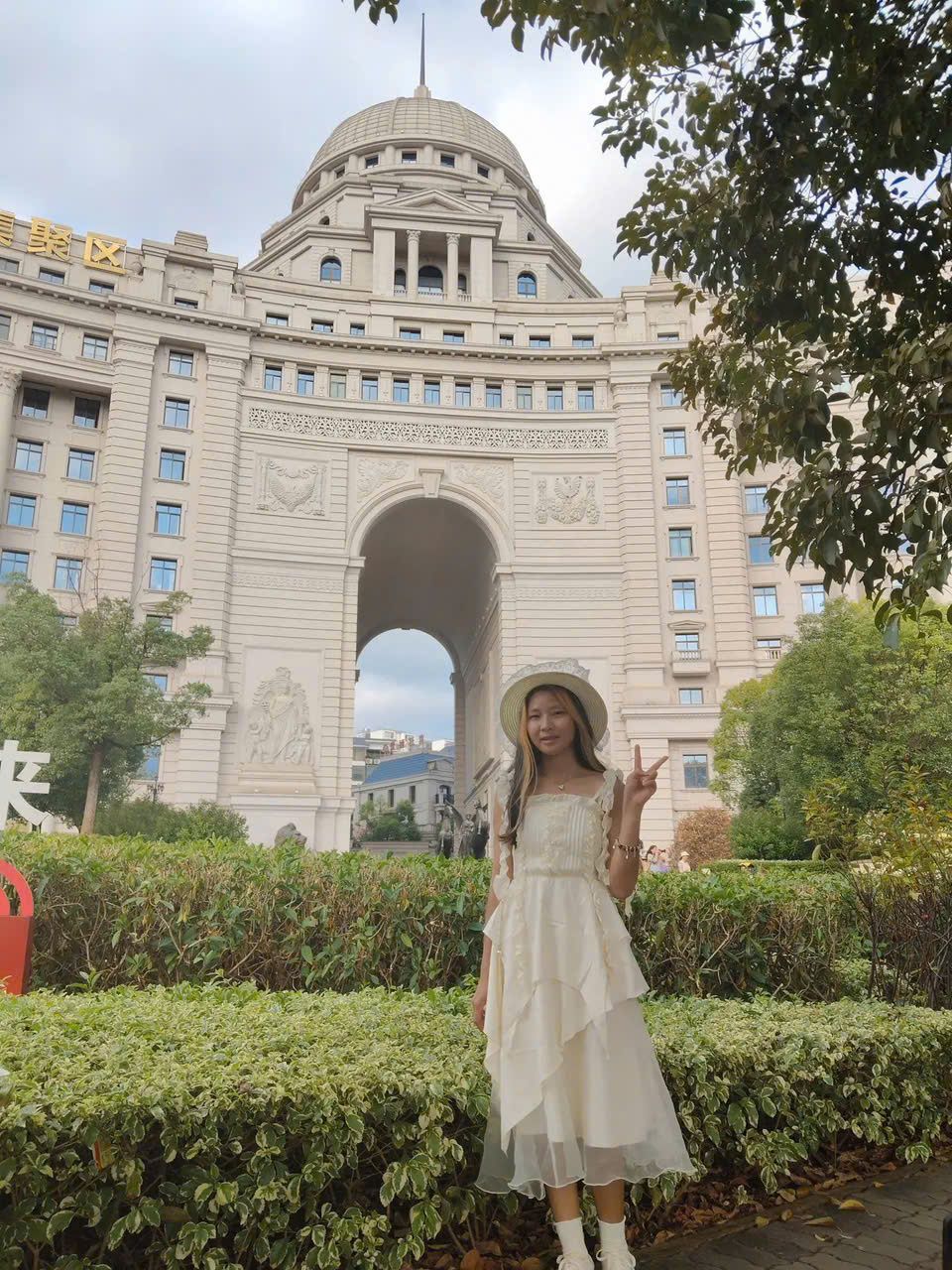  Đầm Corset Voan Hoa Xòe Dài 