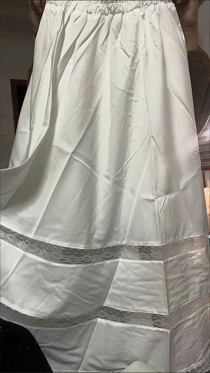  Chân Váy Dài Viền Ren Xinh Xắn 