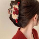  Kẹp Tóc Đính Hạt Đỏ Và Lông Vũ Giả 