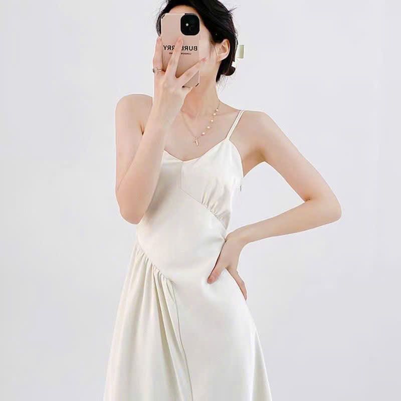  Váy Lụa 2 Dây Cổ Tim 