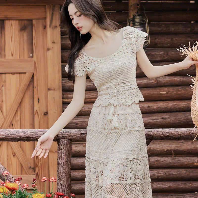  Set Áo + Váy Dệt Kim Nhẹ Nhàng 