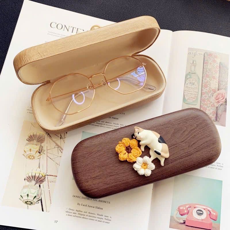  Hộp Gỗ Đựng Kính Mèo Lười 